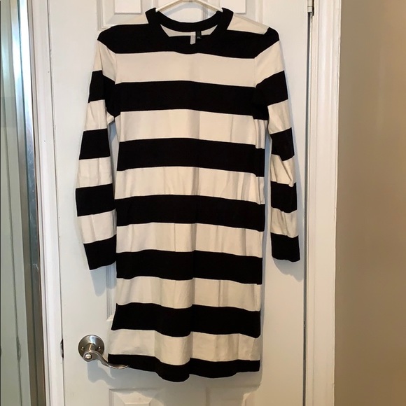 Striped sweater dress - Picture 2 of 3